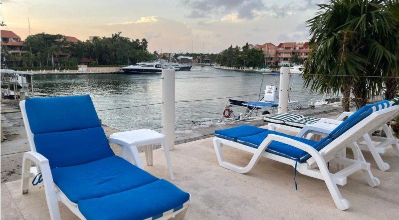 Fragata 1 bedroom 2 Story Loft for Sale Puerto Aventuras Marina