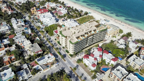 Exclusive one bedroom apartment in mexican caribbean, second line of beach in puerto morelos port
