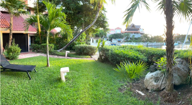 Fragata 1 bedroom 2 Story Loft for Sale Puerto Aventuras Marina