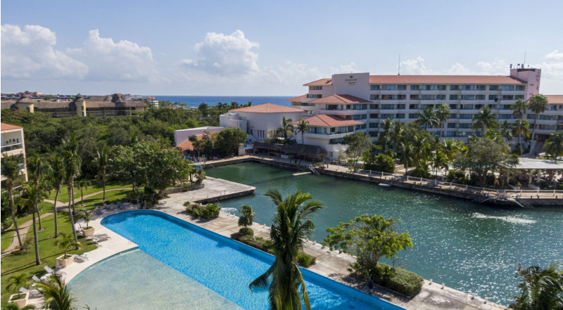 Secret waters – 18 Condos & 6 PH 2 bedroom Puerto Aventuras for sale
