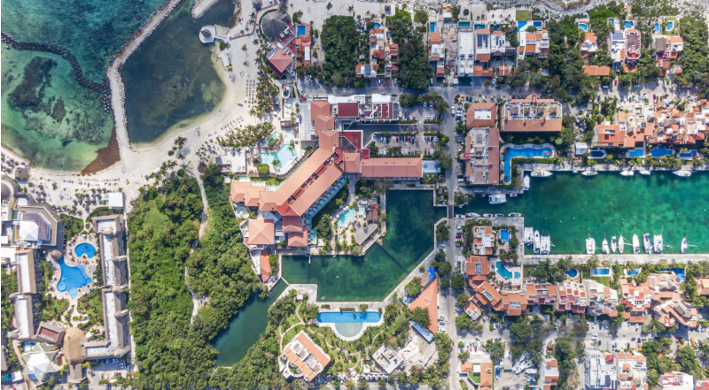 Secret waters – 18 Condos & 6 PH 2 bedroom Puerto Aventuras for sale