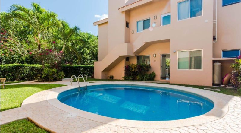 Sun & Sea – 2 bedroom PH Private boat slip Puerto Aventuras