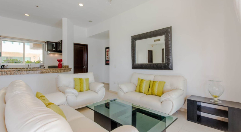 Sun & Sea – 2 bedroom PH Private boat slip Puerto Aventuras