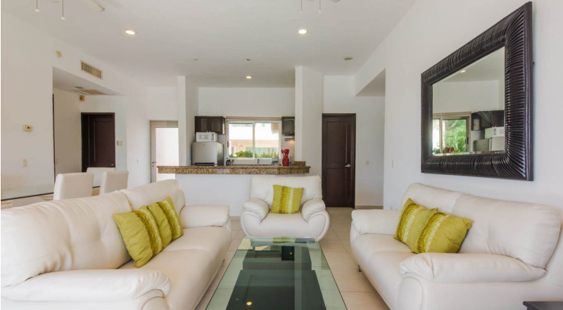 Sun & Sea – 2 bedroom PH Private boat slip Puerto Aventuras