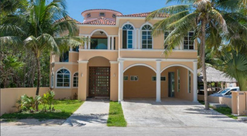 Punta Matzoma – Amazing 5 bedrooms House Water Front